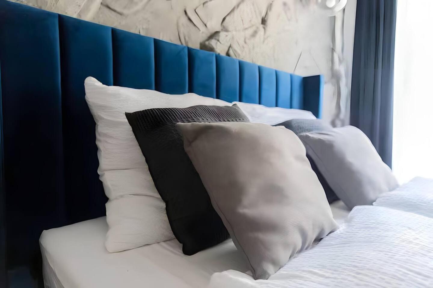 Apartment Parking Garage I Fast Wifi - 3 Min Walk To Metro *